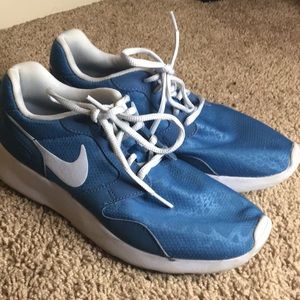 Nike Kaishi Running Shoes